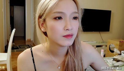 国产午夜女主播视频写真,性感写真背后的故事  第2张